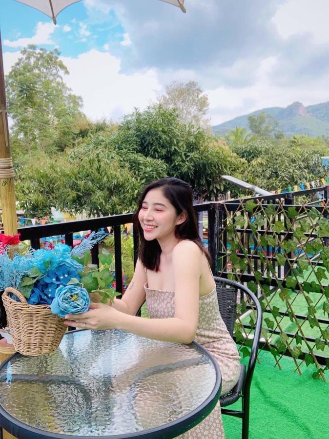 บ้านสวีทคาบาน่า และบ้านสวีทโอโซนby The Mountain Ozone บ้านโอโซนขุนเขาแก่งกกระจาน Ban Song Phi Nong  Экстерьер фото